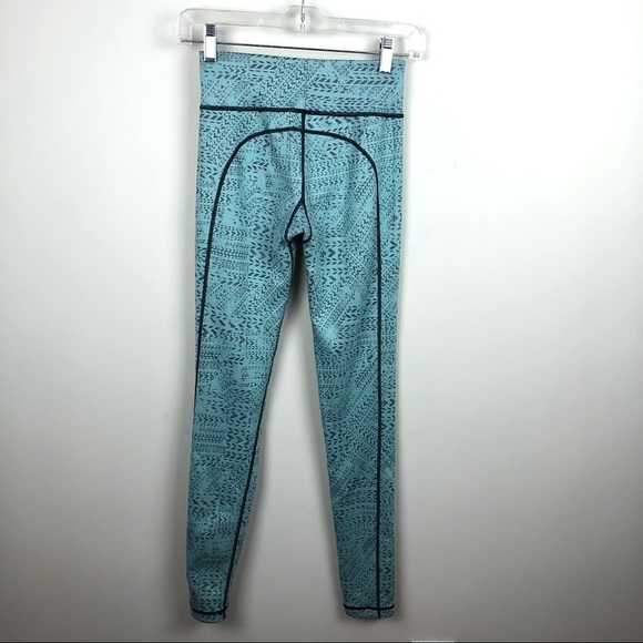 Sweaty Betty Reversible Leggings Blue Black Small - Picture 4 of 8